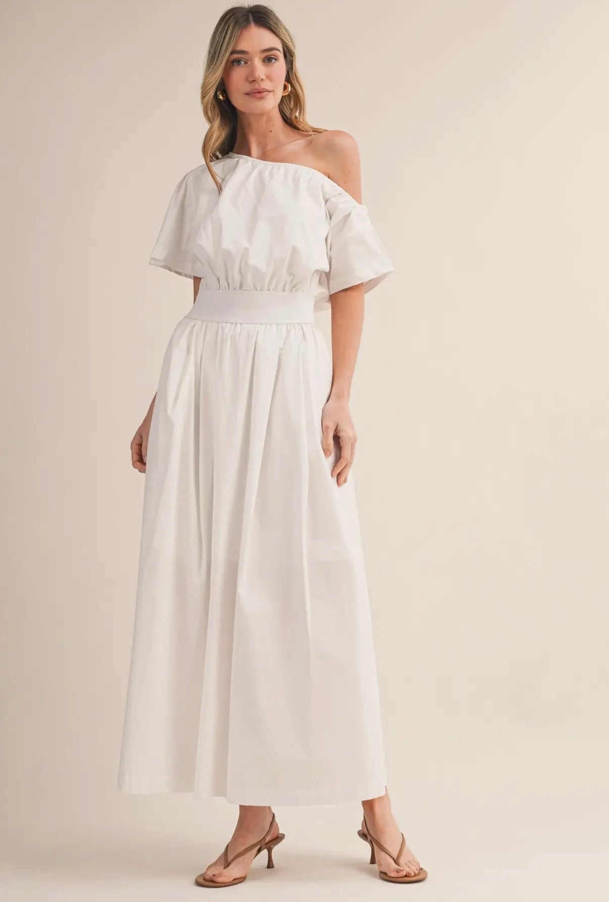 Off the shoulder Maxi Dress