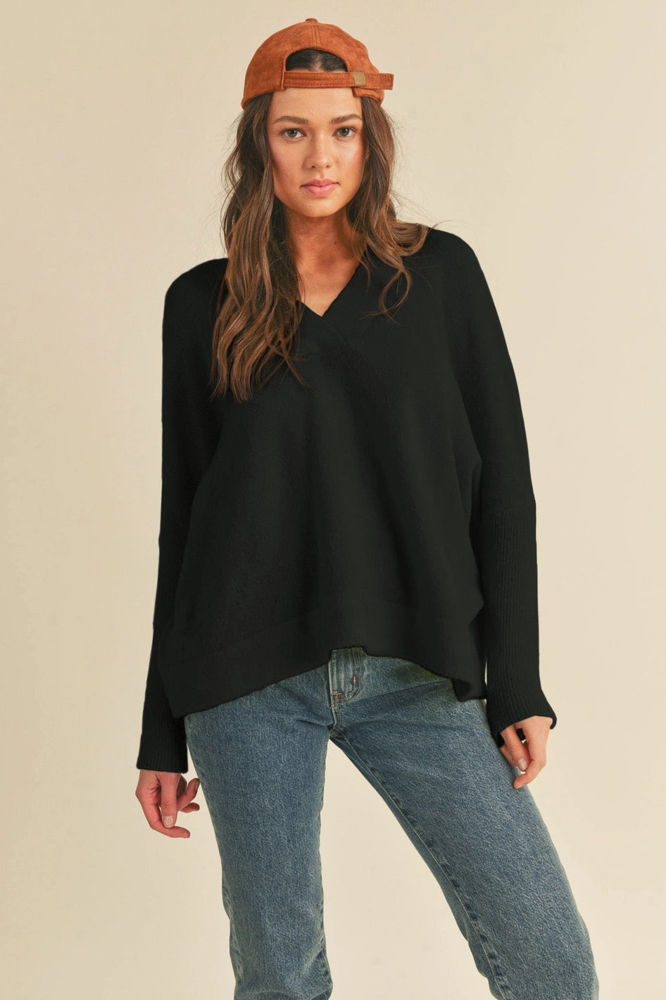 V-Neck sweater black